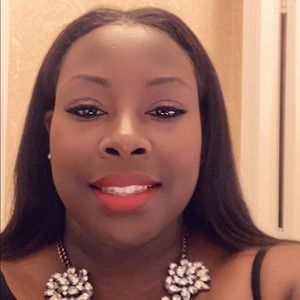 Meet your Posher, Tabitha